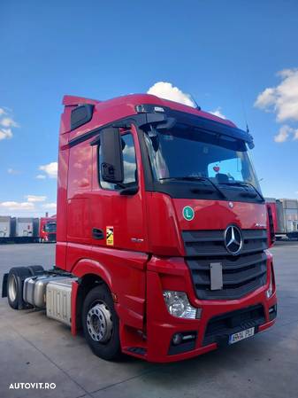 Mercedes-Benz ACTROS MEGA - 9