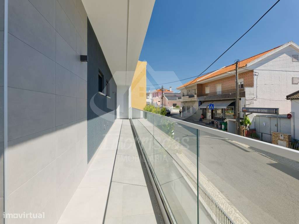 Moradia V4 Nova de Luxo com Rooftop e Vista Rio | Santa Iria de Azóia-59