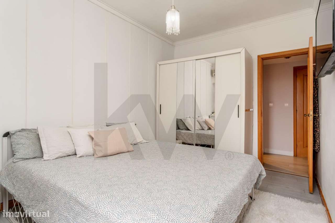 O Equilíbrio Perfeito entre Espaço e Serenidade: T3 em Arrentela com S - Grande imagem: 5/34