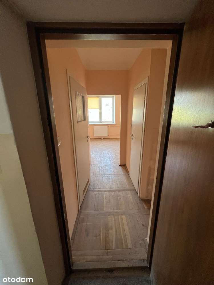 Mieszkanie na sprzedaż - Warszawa Smocza 4 m. 13-5