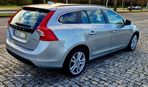 Volvo V60 1.6 D2 Drive Summum Start/Stop - 4