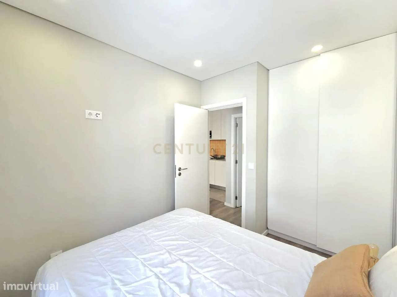 Apartamento T1 – Excelente Localização - Junto ao El Corte Inglês-11