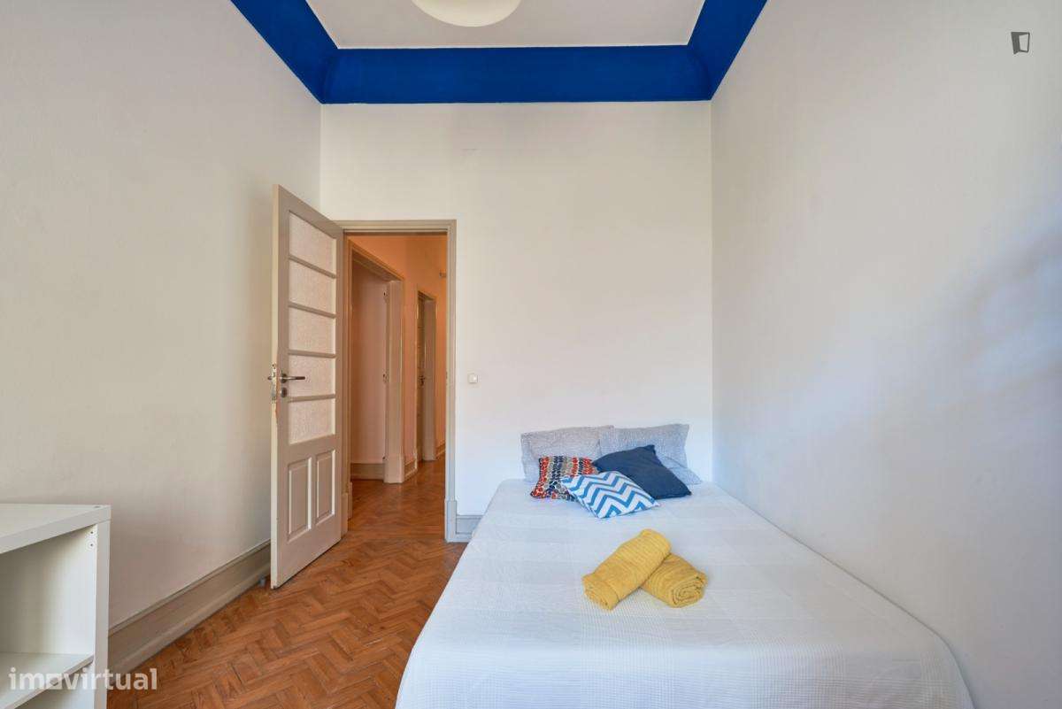 Quarto - localizado em Alameda Lisbon - Grande imagem: 3/10