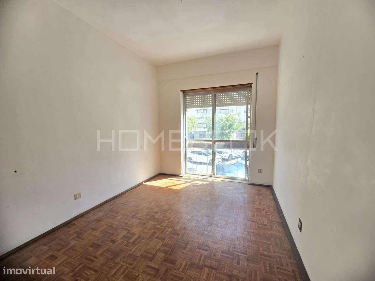 Apartamento T3  em Setúbal com varanda-17