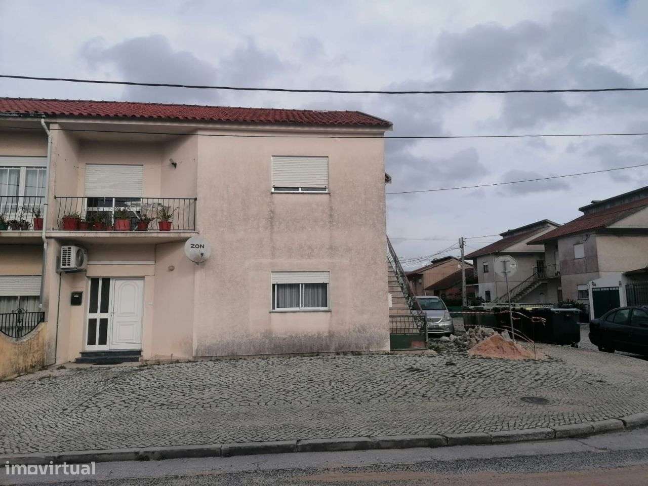 Apartamento T3+T2 com garagem, Amieirinha-Marinha Grande-45