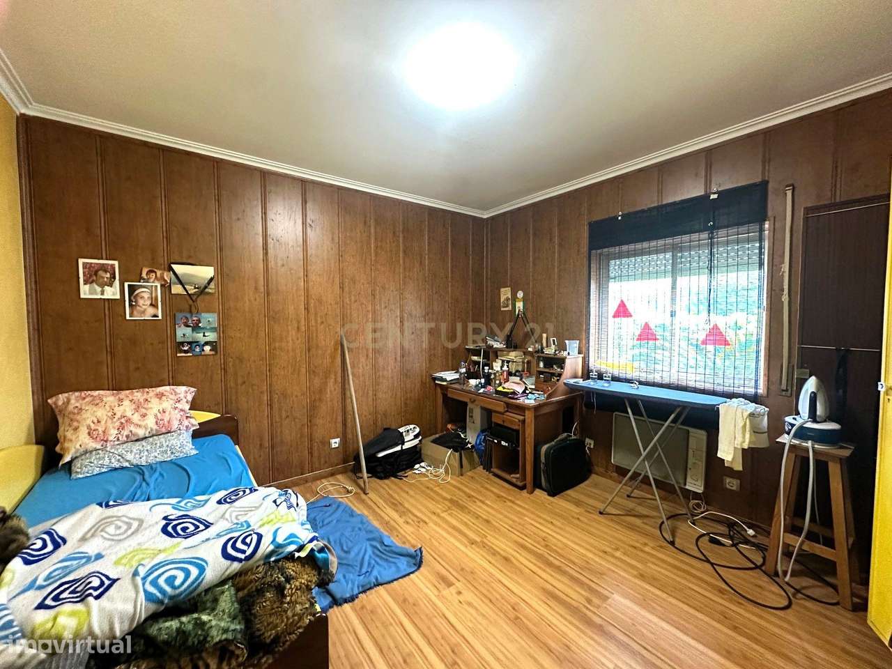 CAPARIDE-Moradia com 3 apartamentos independentes-18