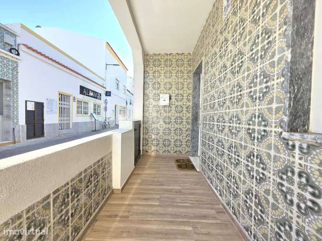 Moradia Renovada no Centro de Cabanas de Tavira-7