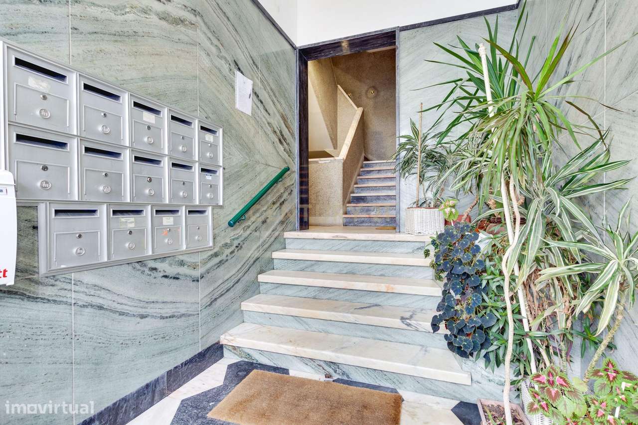 Viva no Centro da Amadora – T2 Espaçoso e Luminoso-19