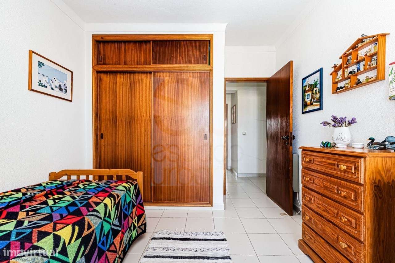 A. PÊRA - Apartamento T3 C/ Garagem + Arrecad.- Varandas Deslumbrantes-17