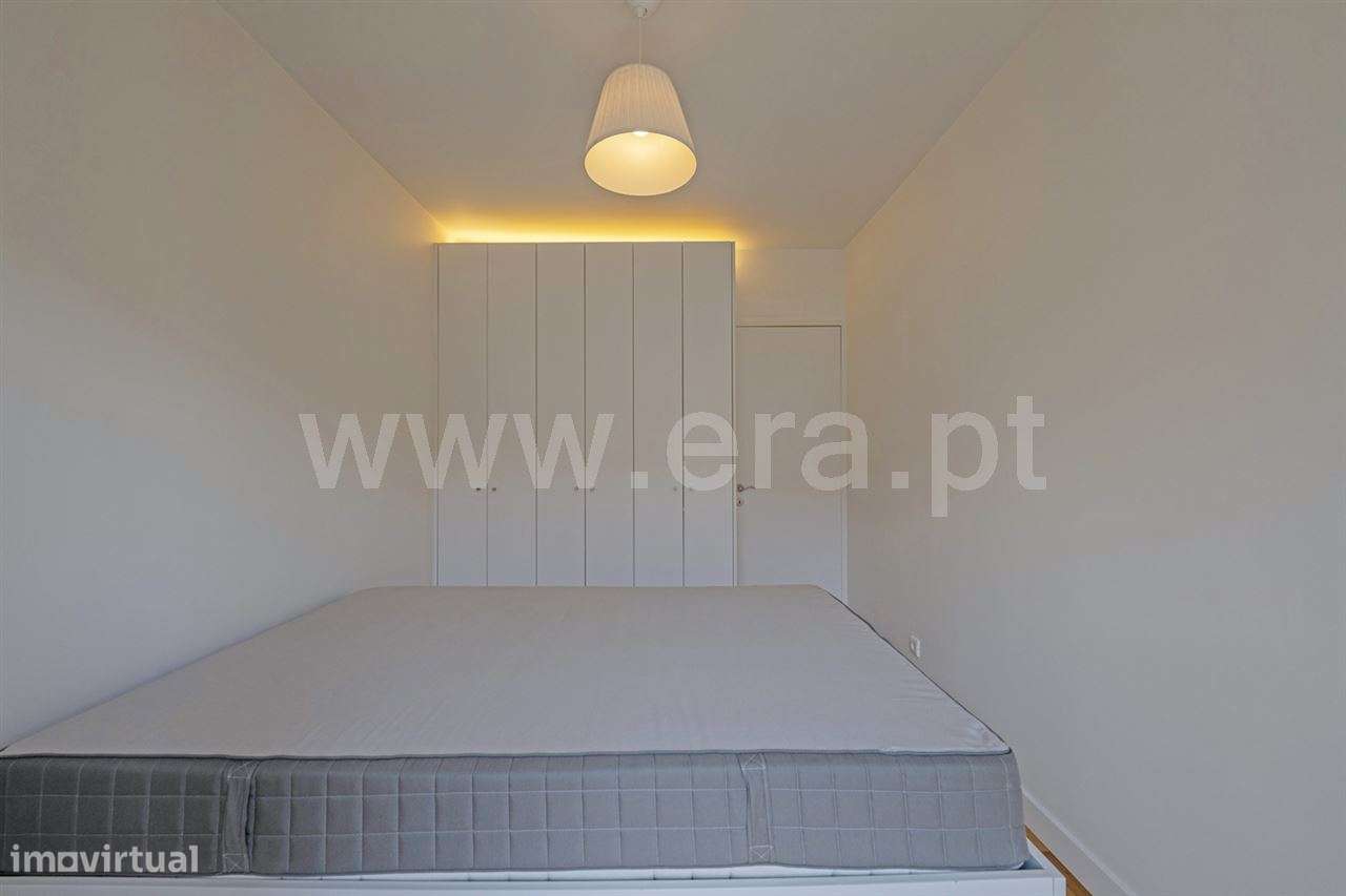 Apartamento T1/T2; Algés-10