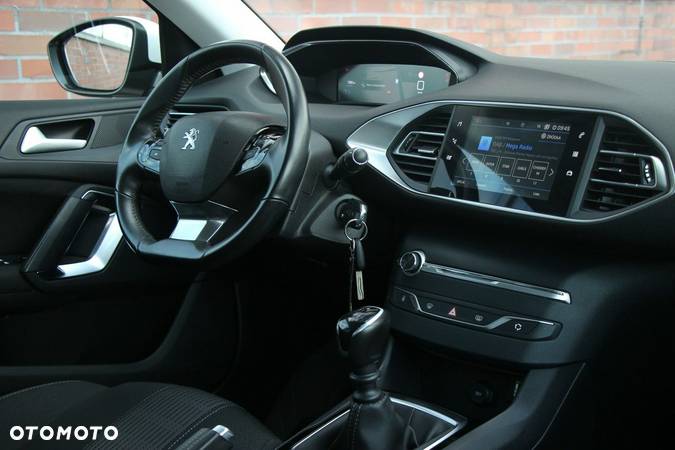 Peugeot 308 - 27