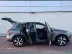 VW Touareg 3.0 TDI V6 Executive Edition - 27