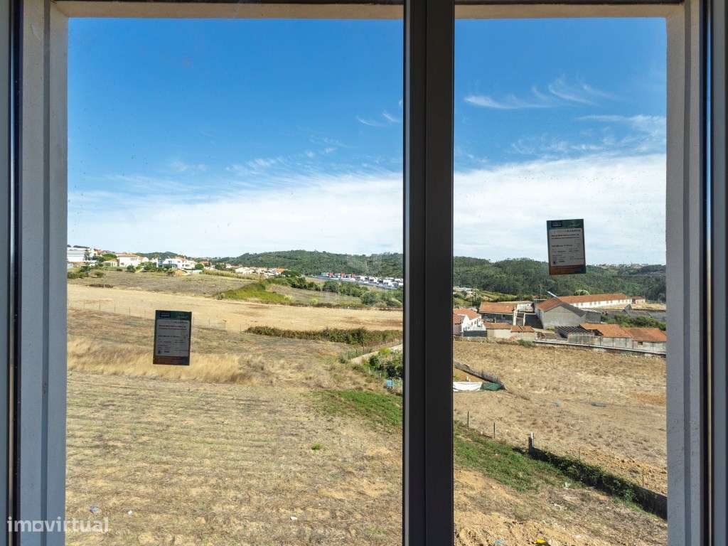 Moradia T4 nova com piscina e de Design moderno, em Mafra.-34