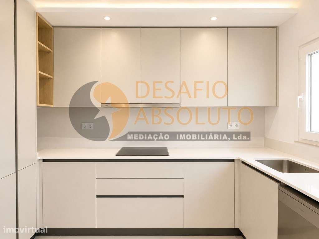 Apartamento T3+2 Duplex c/ Parqueamento. Montijo-5