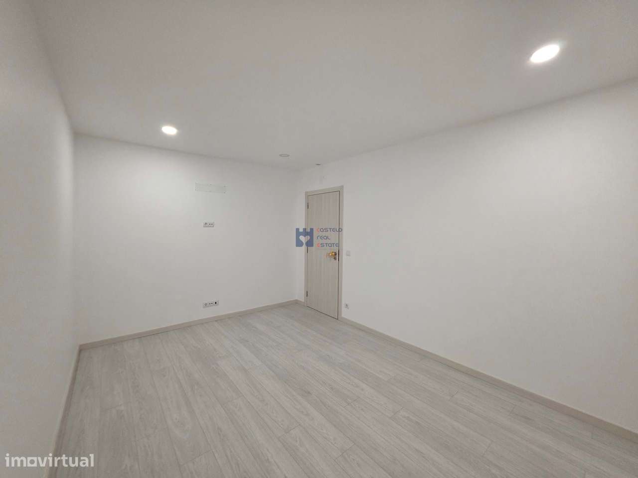 Apartamento T3 c/ Terraço-Novo em Ourém-7