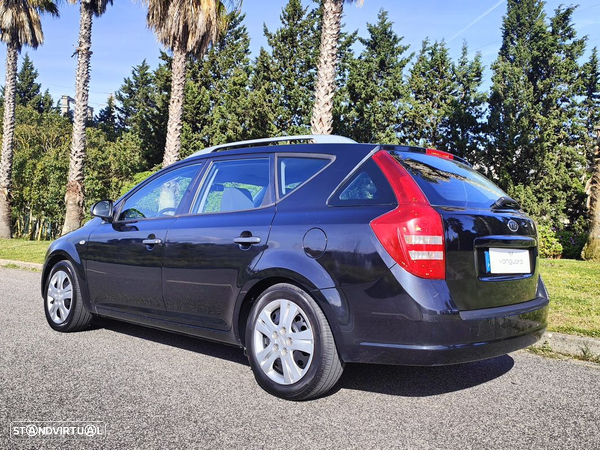 Kia Ceed SW 1.4 CVVT LX ISG - 9