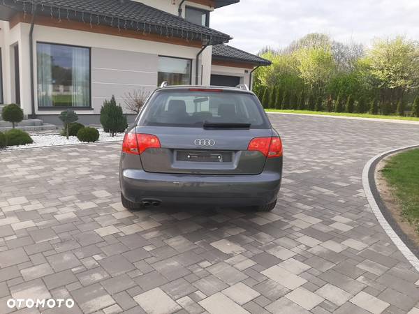 Audi A4 Avant 1.9 TDI - 11