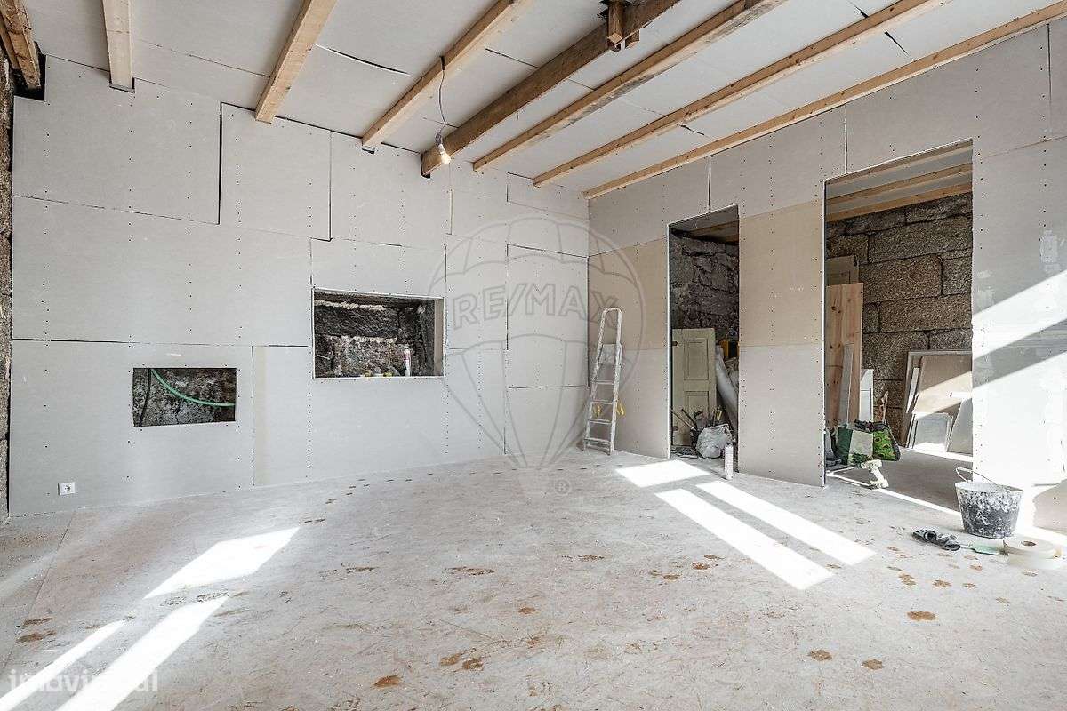 Moradia T5 para venda - Grande imagem: 3/43