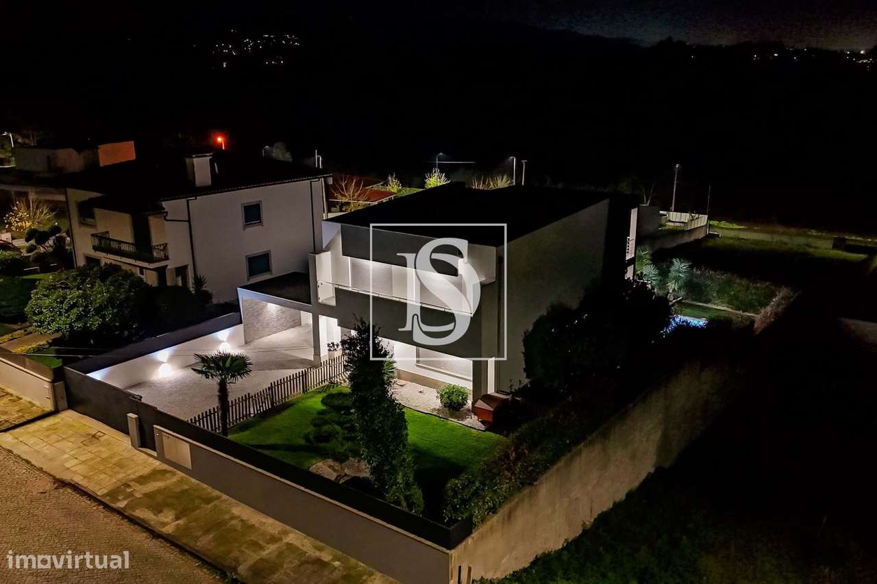 Moradia Isolada com PISCINA, em Tamel (São Verissimo)!-48