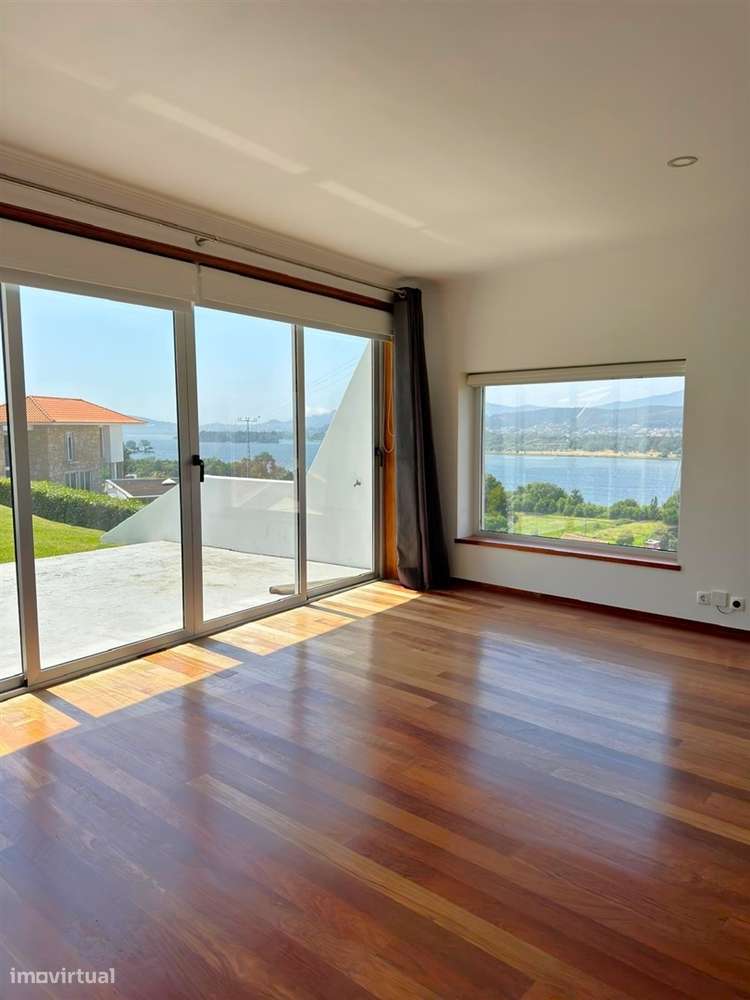 Moradia T3 com vista rio | Gondarém – Vila Nova de Cerveira-14