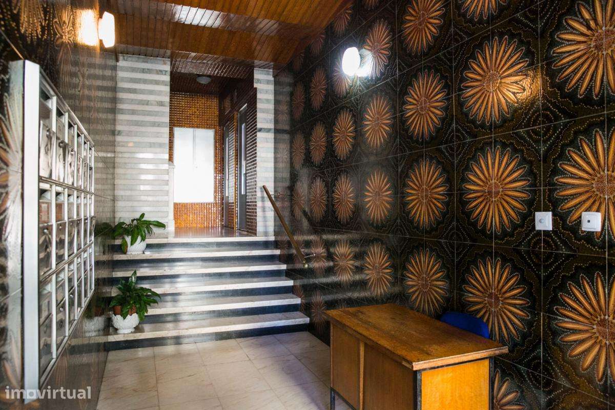 Quarto - localizado em Benfica Lisbon - Grande imagem: 5/10