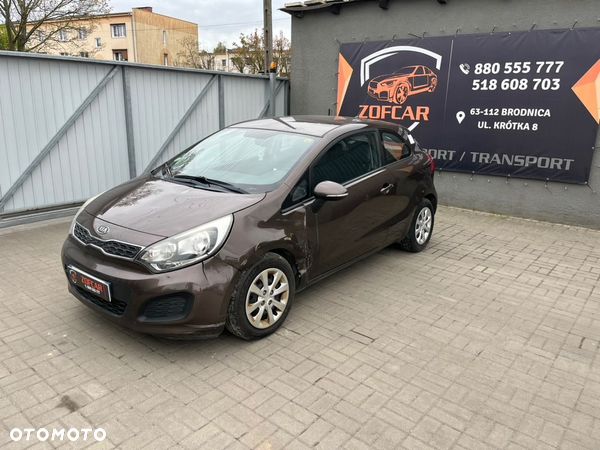 Kia Rio - 1