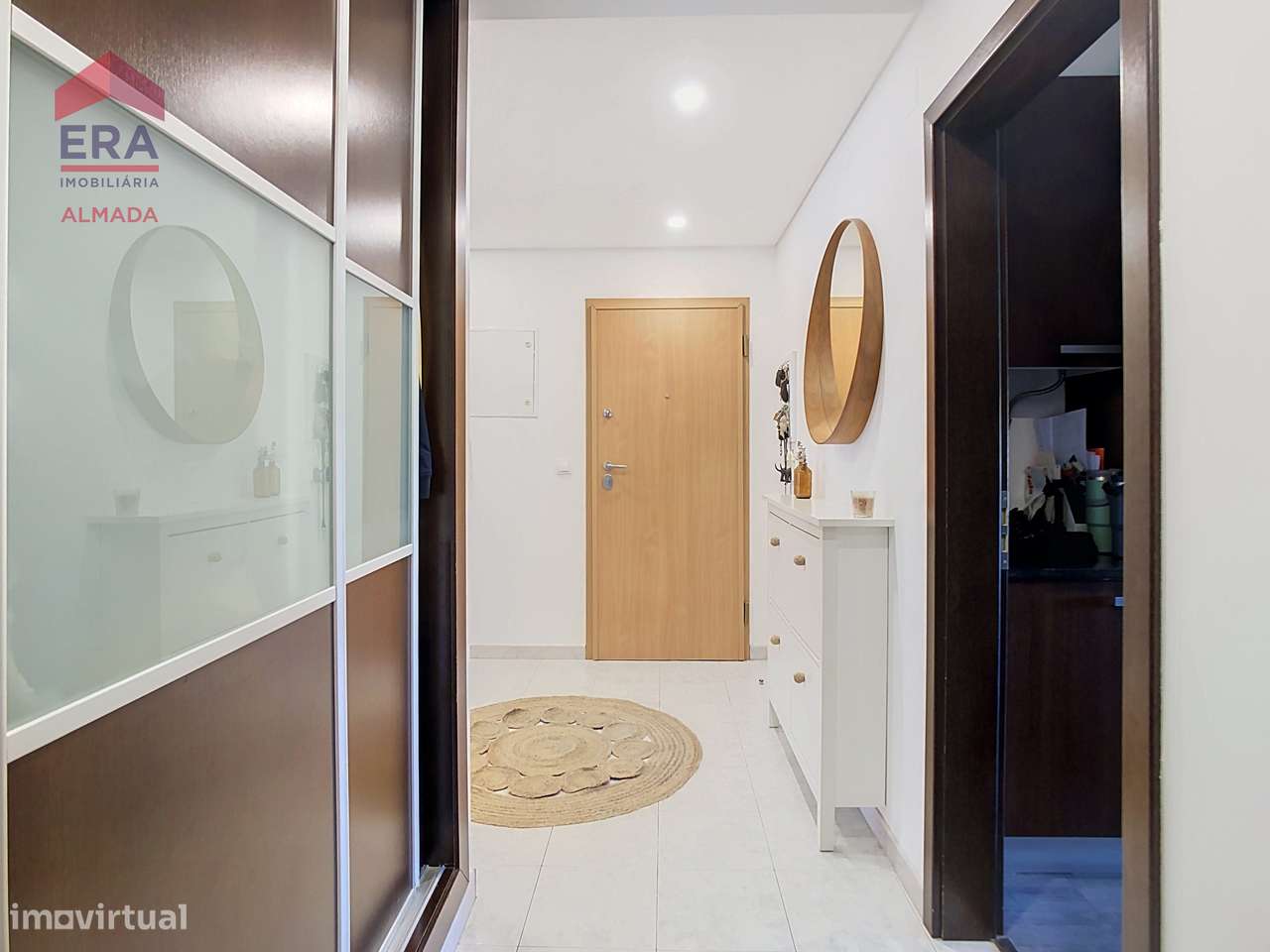 Apartamento T3 com arrecadação-  Vale Flores-3