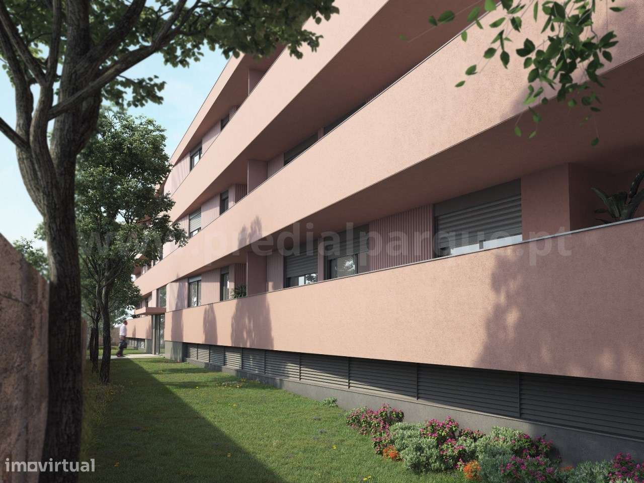 Apartamento T3 com 2 terraços e 2 lugares de garagem, Prelada-12