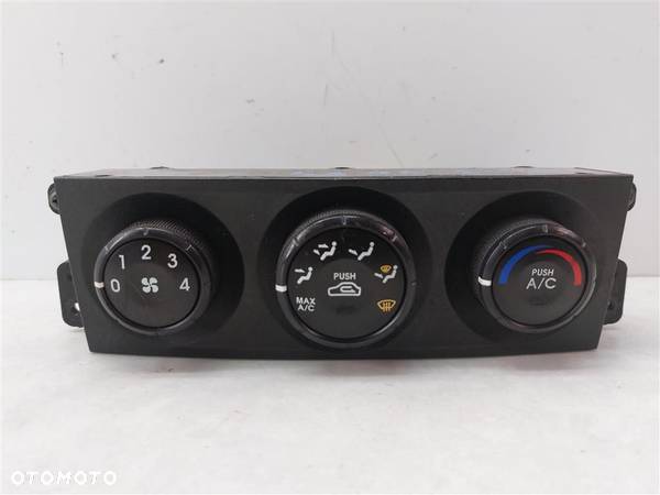 Panel klimatyzacji NAWIEWU Kia Sorento I 3.5B V6 201KM 2002-2009R - 1