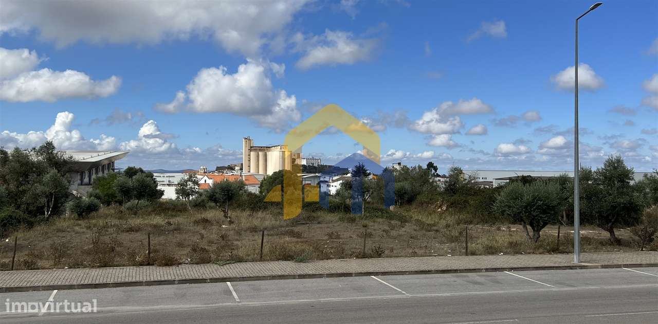 Lote Industrial  Venda em Estremoz (Santa Maria e Santo André),Estremo - Grande imagem: 5/8