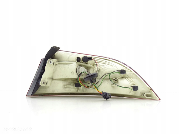 LAMPA LEWA LEWY TYŁ SKODA SUPERB II 2 3T 3T5945095 - 4