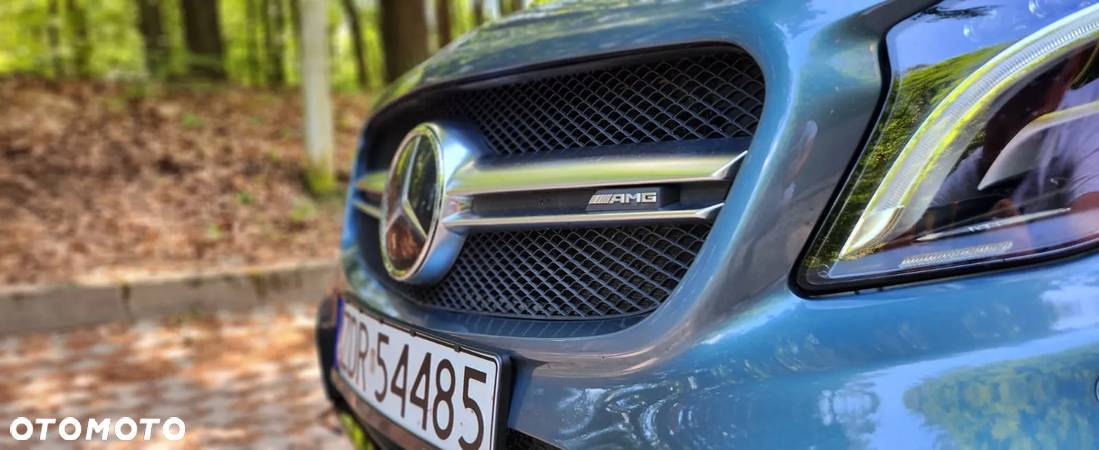 Mercedes-Benz GLA 45 AMG 4-Matic Edition 1 - 2