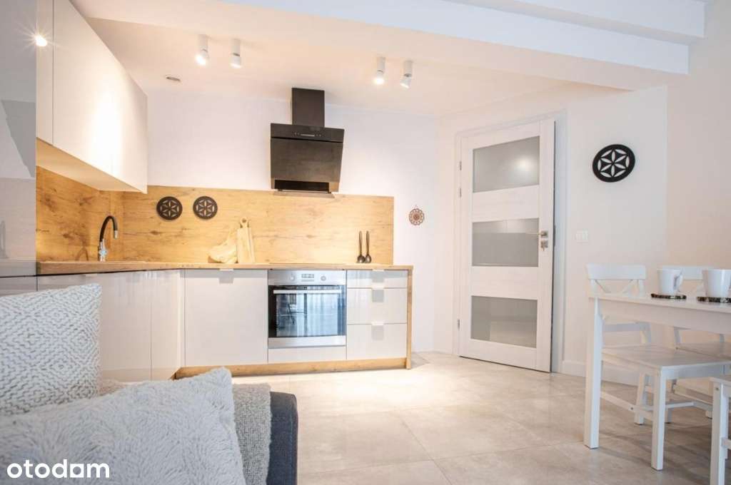 Komfortowy apartament  z parkingiem-1