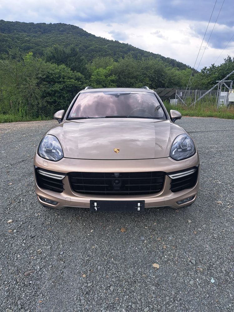 Porsche Cayenne Turbo S Tiptronic S 2015