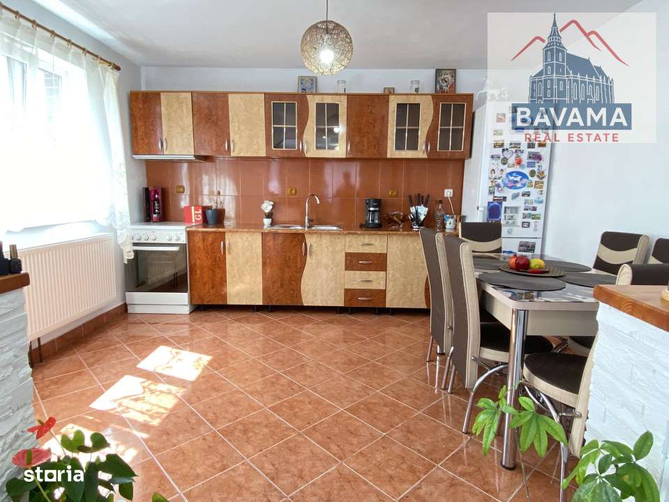 Casa de vanzare - gradina - sera - garaj - atelier - iaz - Imagine principală: 3/19
