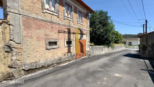 Oportunidade única em São Martinho da Gândara: Moradia para restaur-0