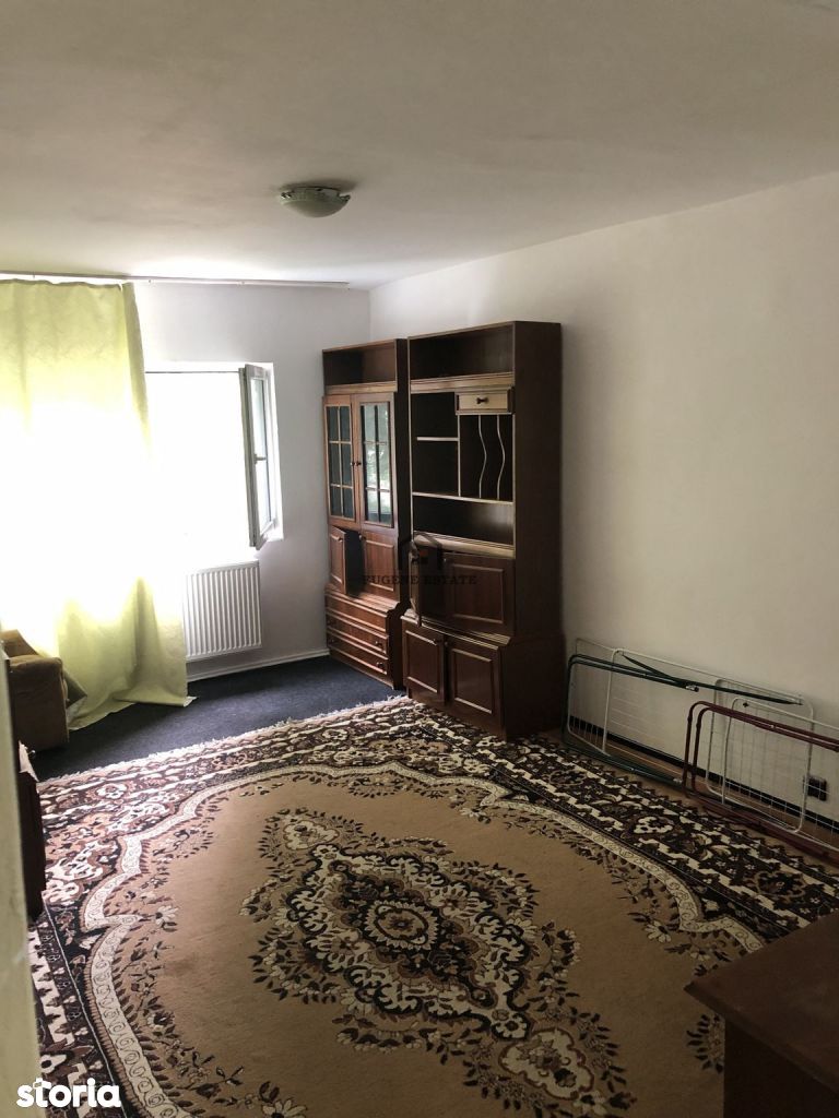 Apartament 2 camere, etaj 1, Aradului
