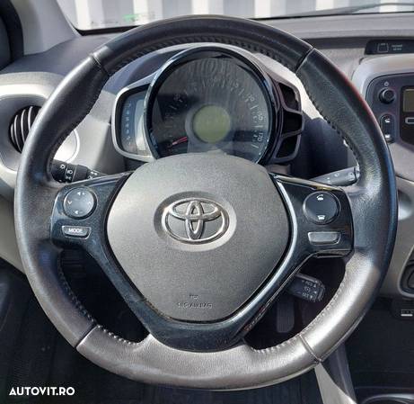 Toyota Aygo - 8