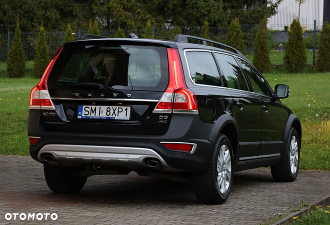 Volvo XC 70 D5 AWD Dynamic Summum - 37