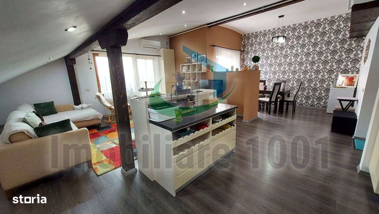 Apartament 3 camere, mansarda, loc parcare, zona Parc Regina Maria-1