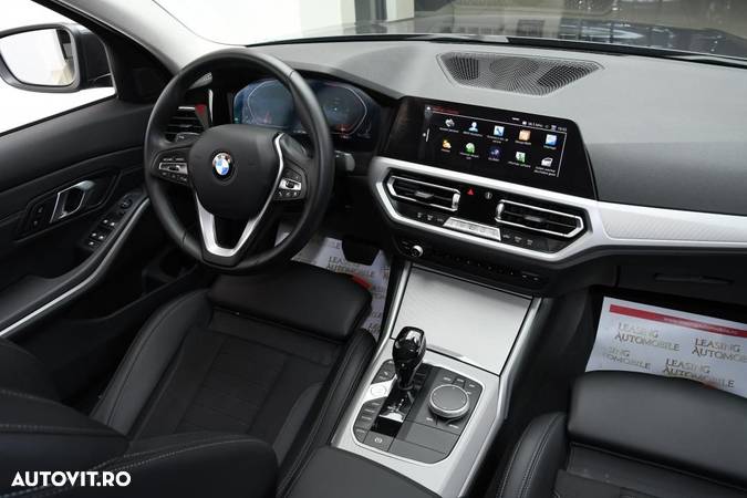 BMW Seria 3 320i xDrive Aut. - 11