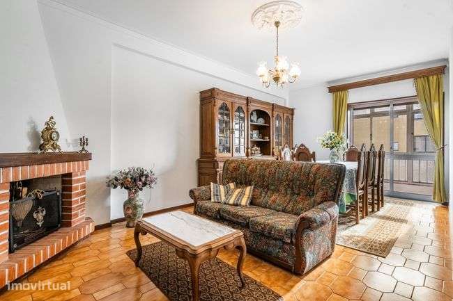 Apartamento T4 - Grande imagem: 2/19