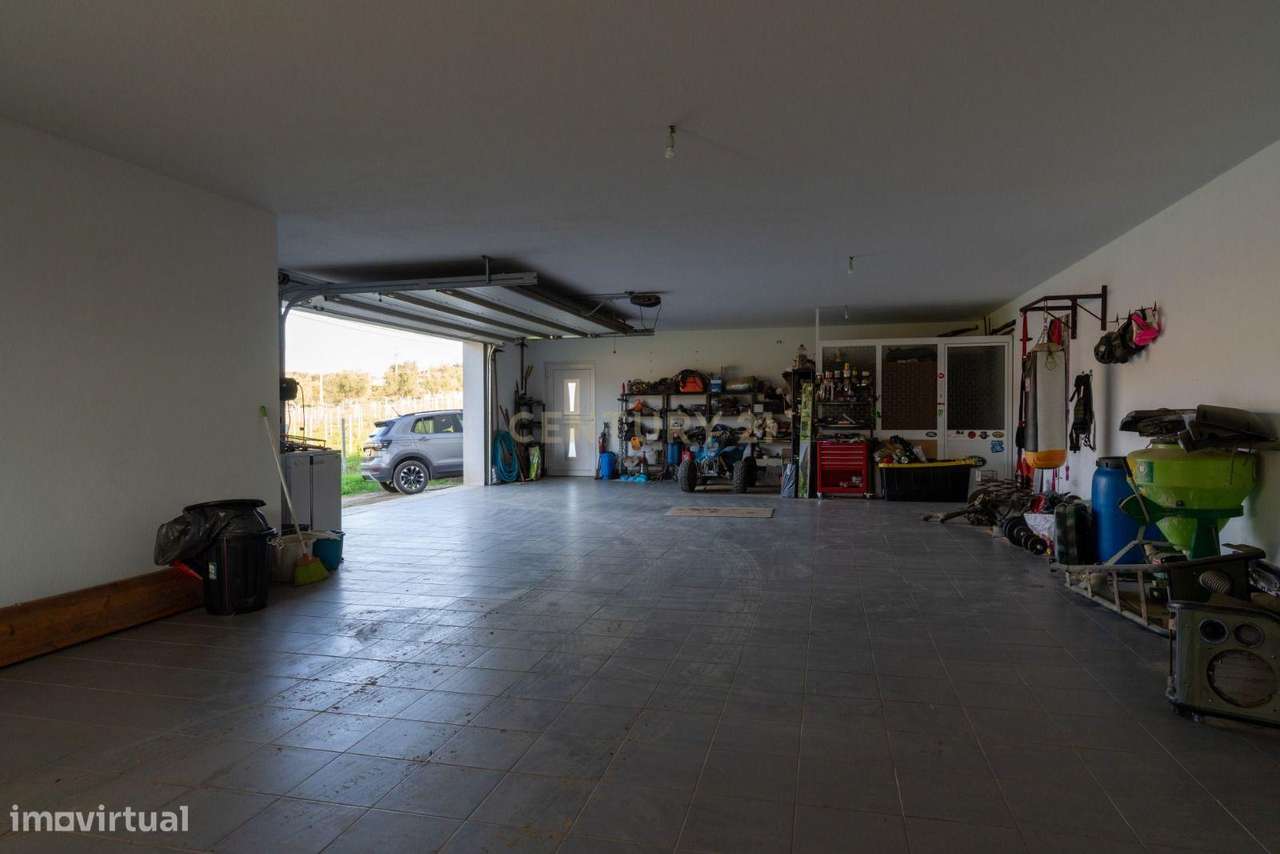 Moradia, 114 m², Barcos e Santa Leocádia-36