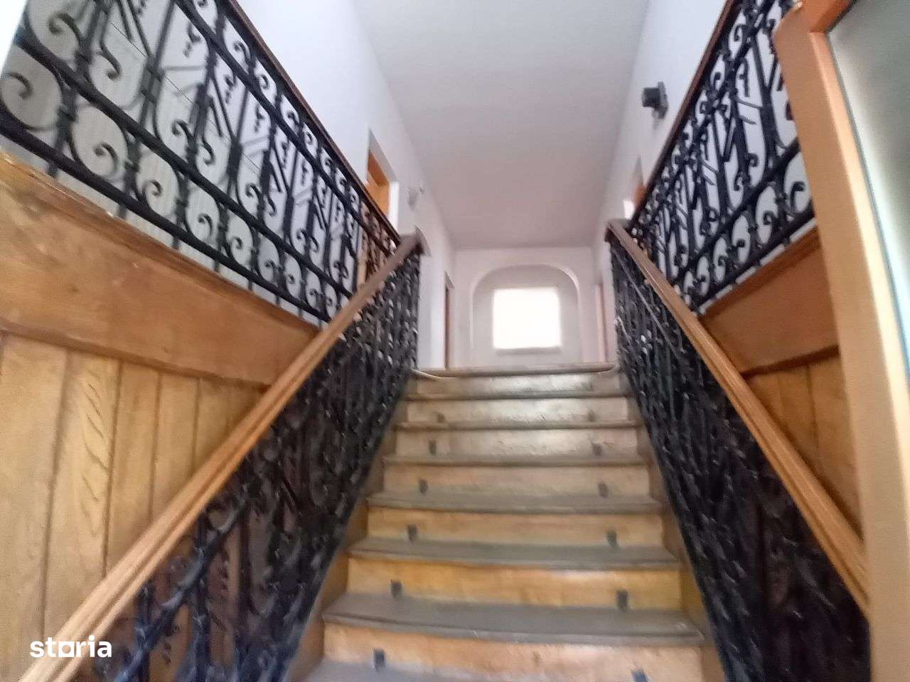 Casa de vanzare - ultracentral Pitesti-17