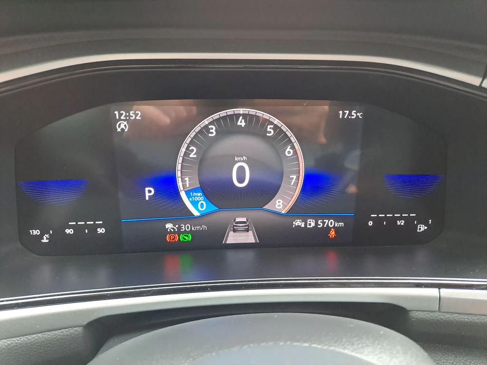 VOLKSWAGEN T-ROC 1.5TSI 150KM ACC DSG AppConnect Klimatyzacja 1wł Salon PL ASO VATMarża