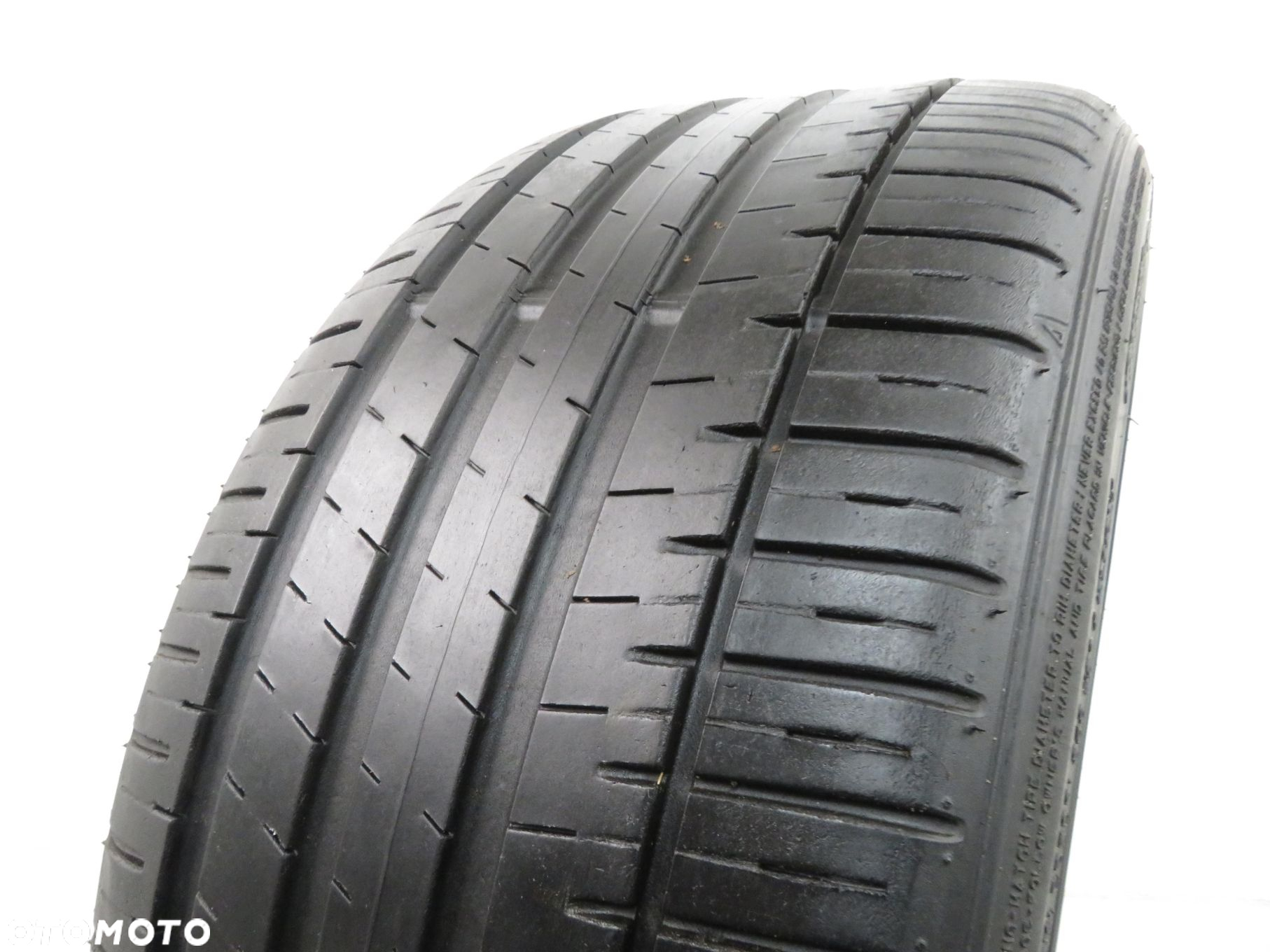 235/40R18 OPONA LETNIA Falken Azenis FK510 95Y - 2