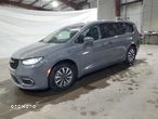 Chrysler Pacifica - 1