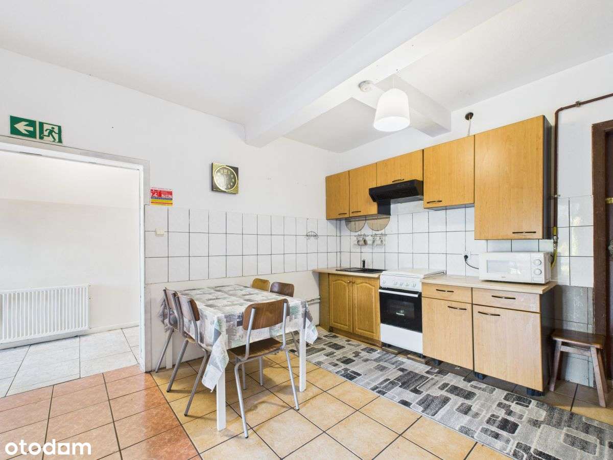 Dom o ogromnym potencjale inwestycyjnym - Piastów-15