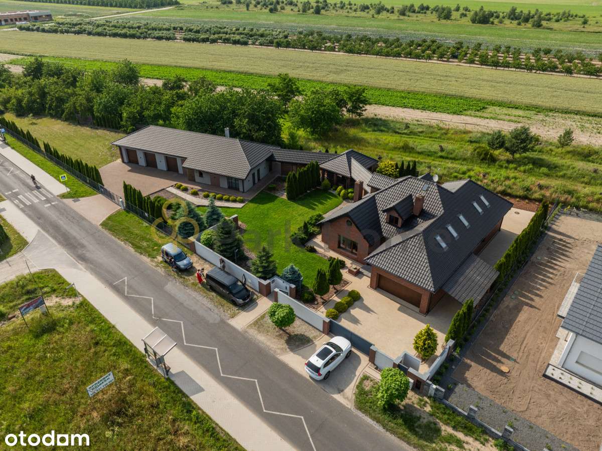 Niesamowita oferta - dom, łącznik, garaże, usługi - Pełny obrazek: 2/20