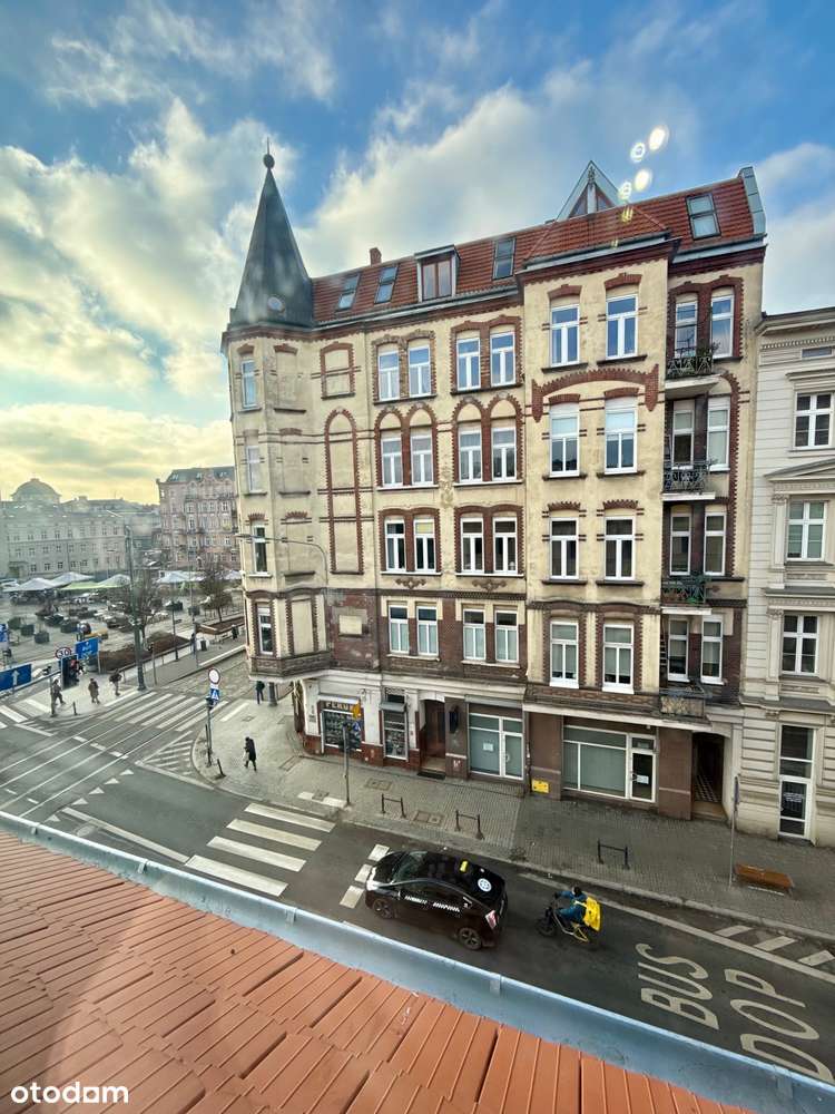 2 pok.mieszkanie z widokiem na Plac Bernardyński po podł. ponad 50m2-13